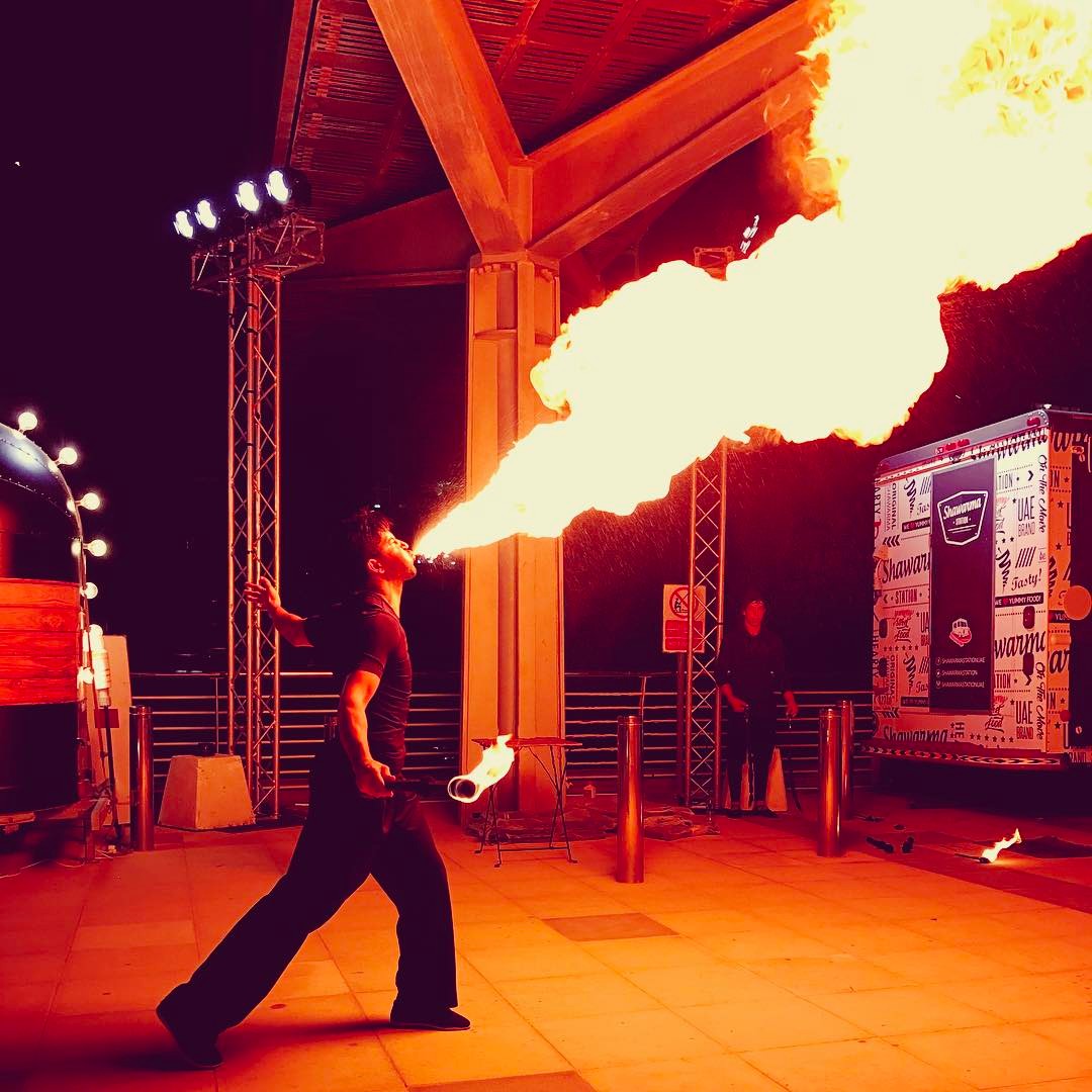 Fire breathing at #alohaabudhabi #inabudhabi.