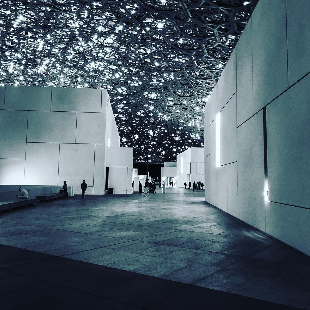 A charming evening at the Louvre Abu Dhabi.