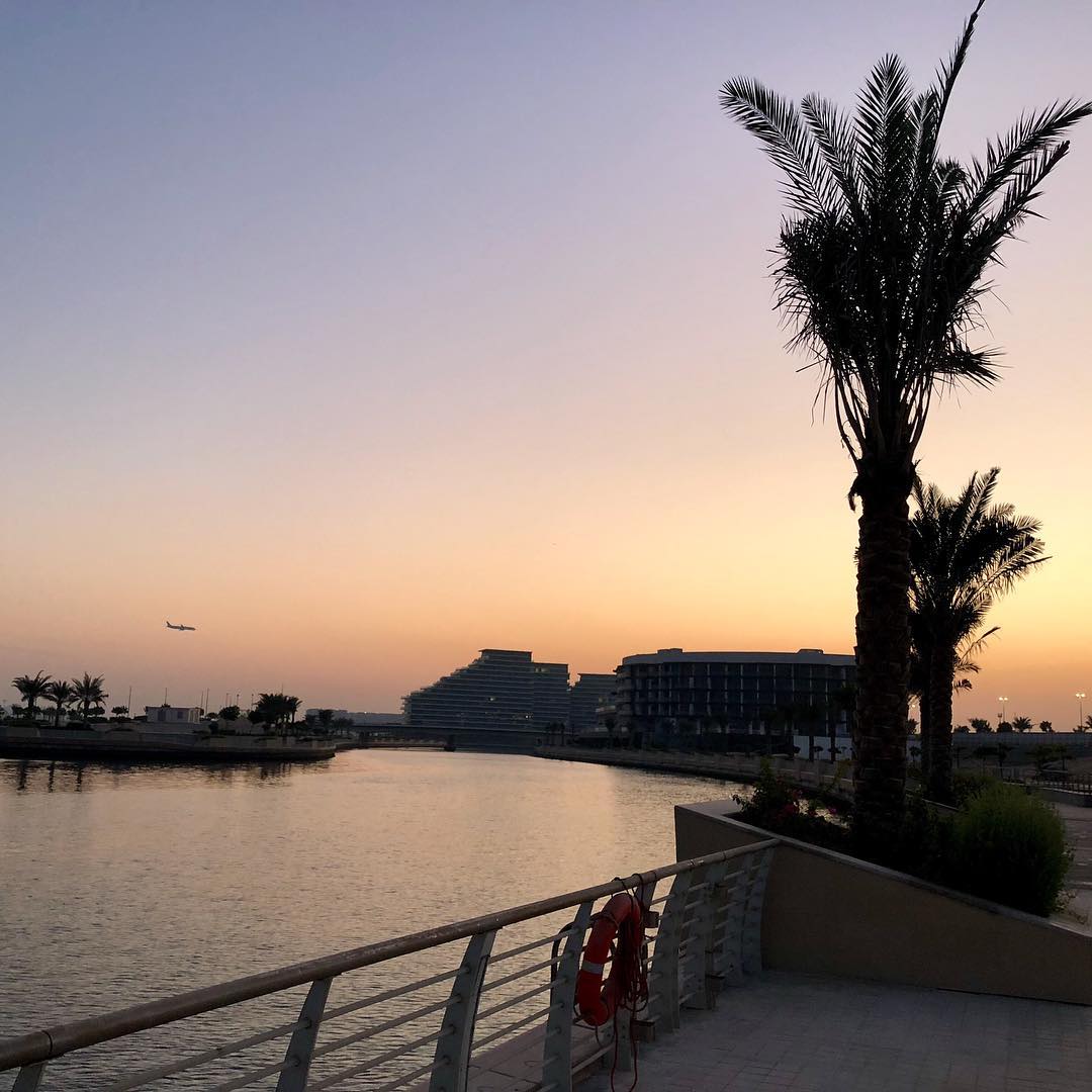 Watching flights landing into the sunrise at #auh on my morning run #inabudhabi this morning.